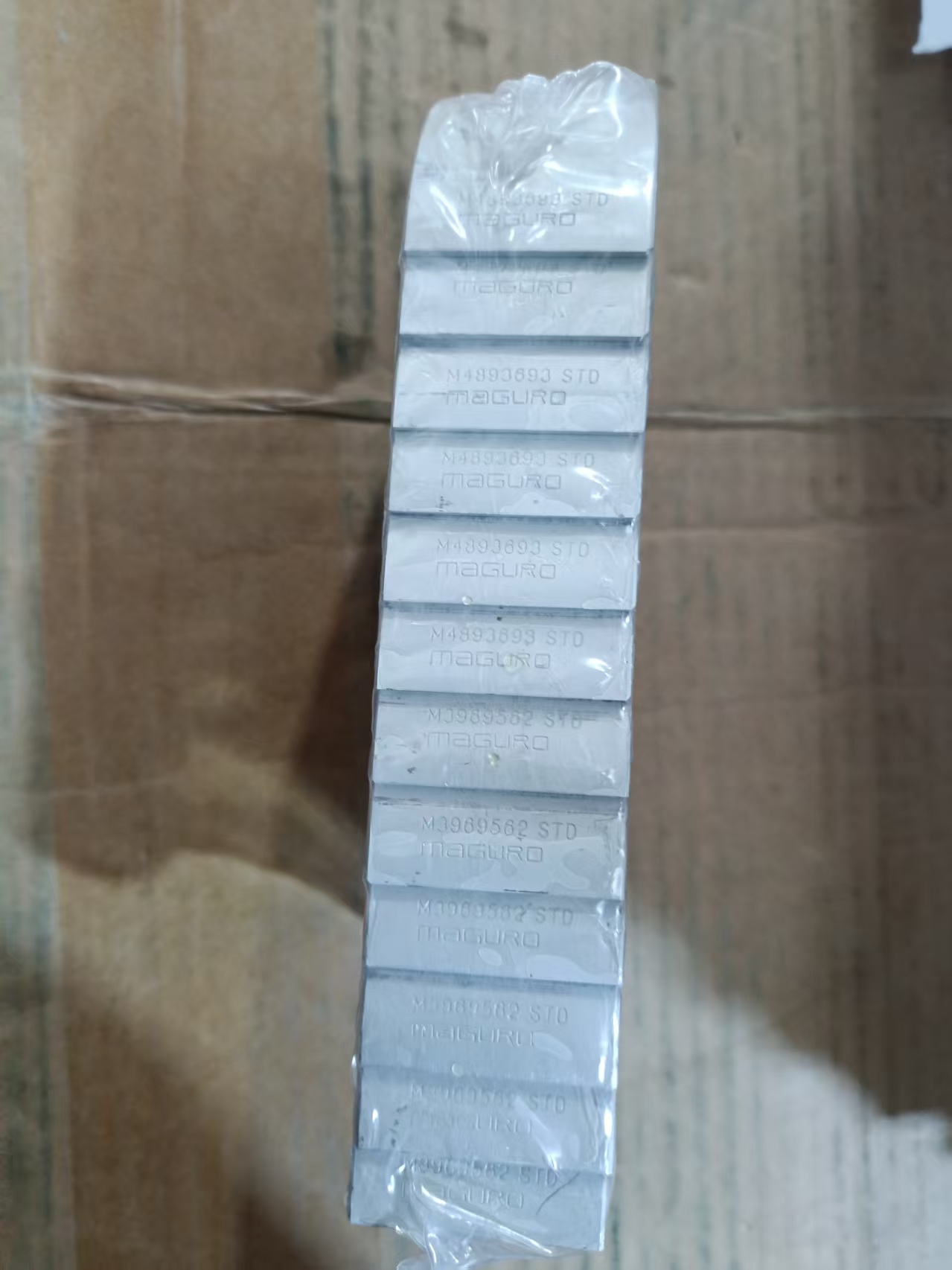 3939859/4893693.jpg